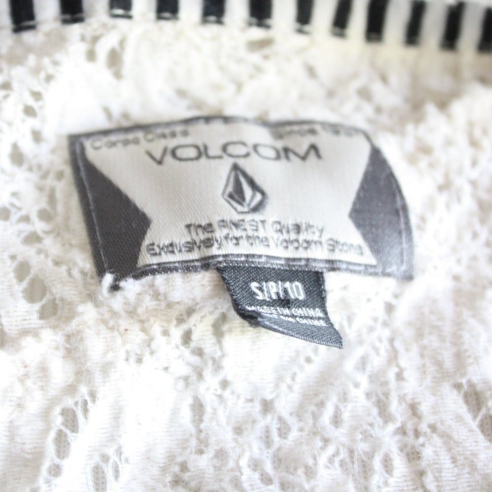 Volcom Cream Lace Button Up Blouse Size S - image 6